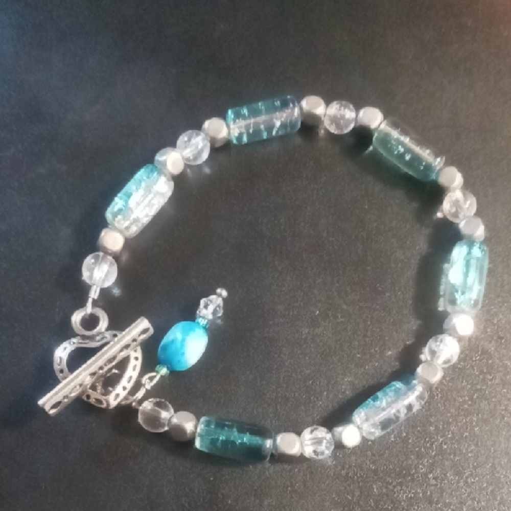 Silver and Blue Beaded Bracelet Silver Heart Shaped Toggle Clasp.